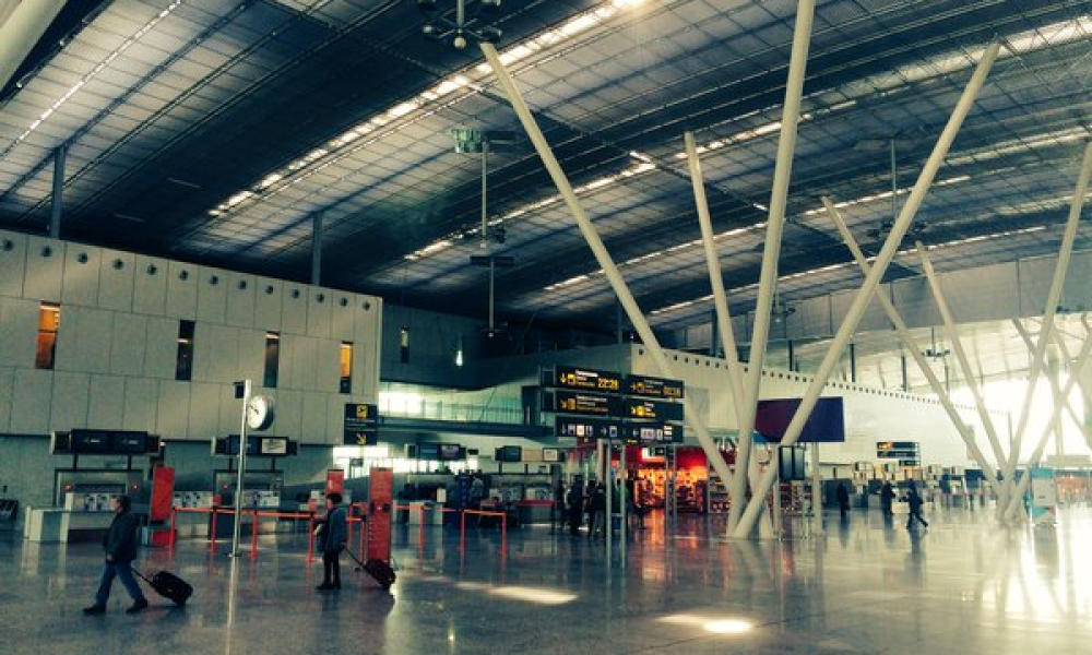 AEROPUERTO SANTIAGO DE COMPOSTELA AEROPUERTO SANTIAGO DE COMPOSTELA