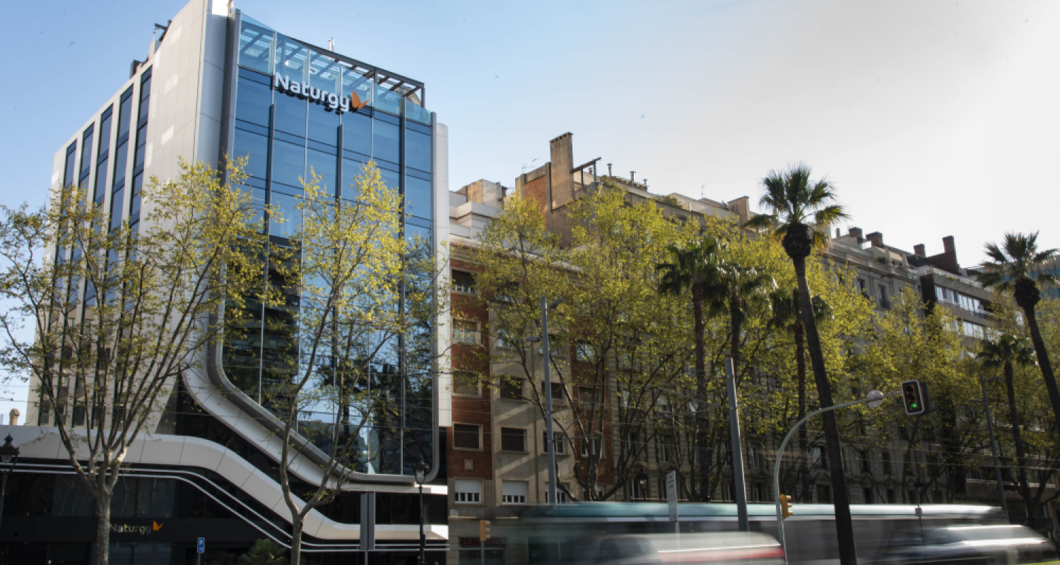 Naturgy pone en marcha su nueva sede operativa en la Diagonal de Barcelona.
